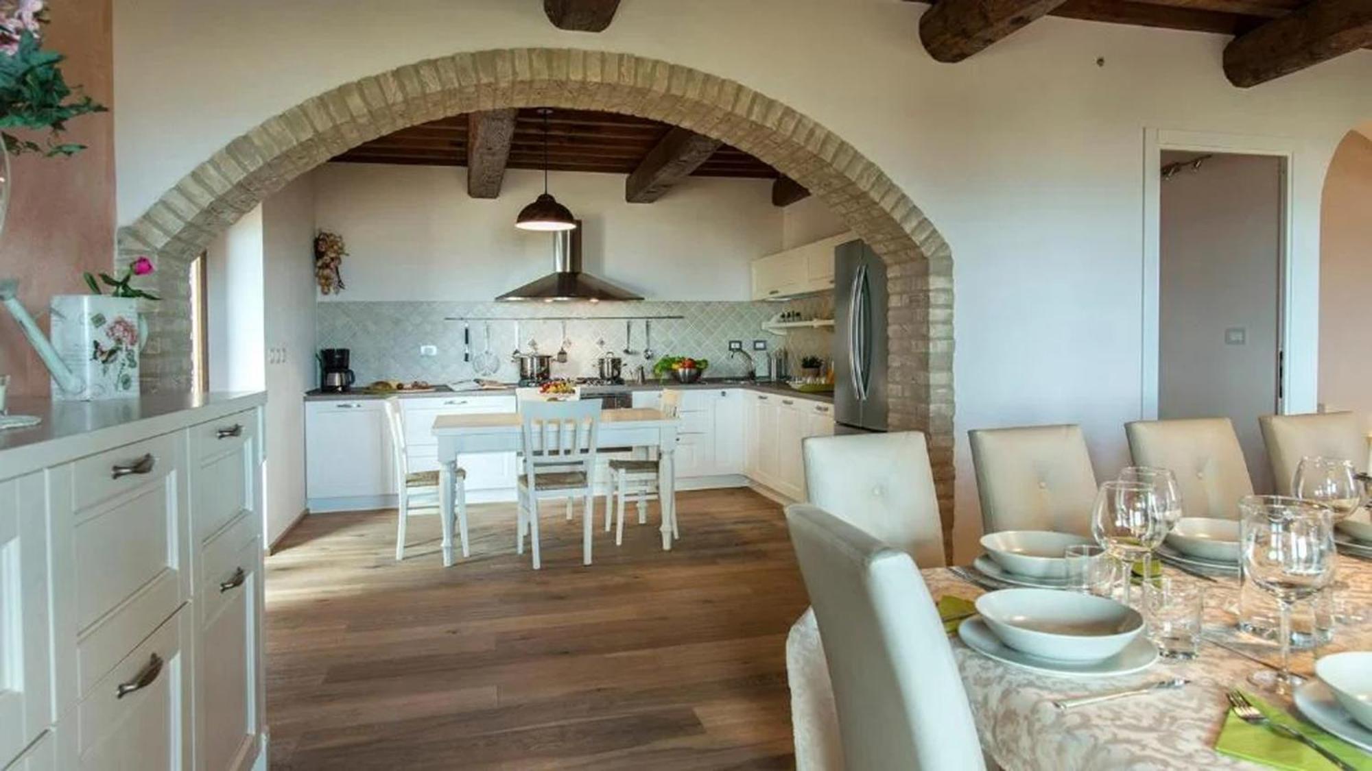 Casale Con Vista Colline Apartment Volterra Exterior foto