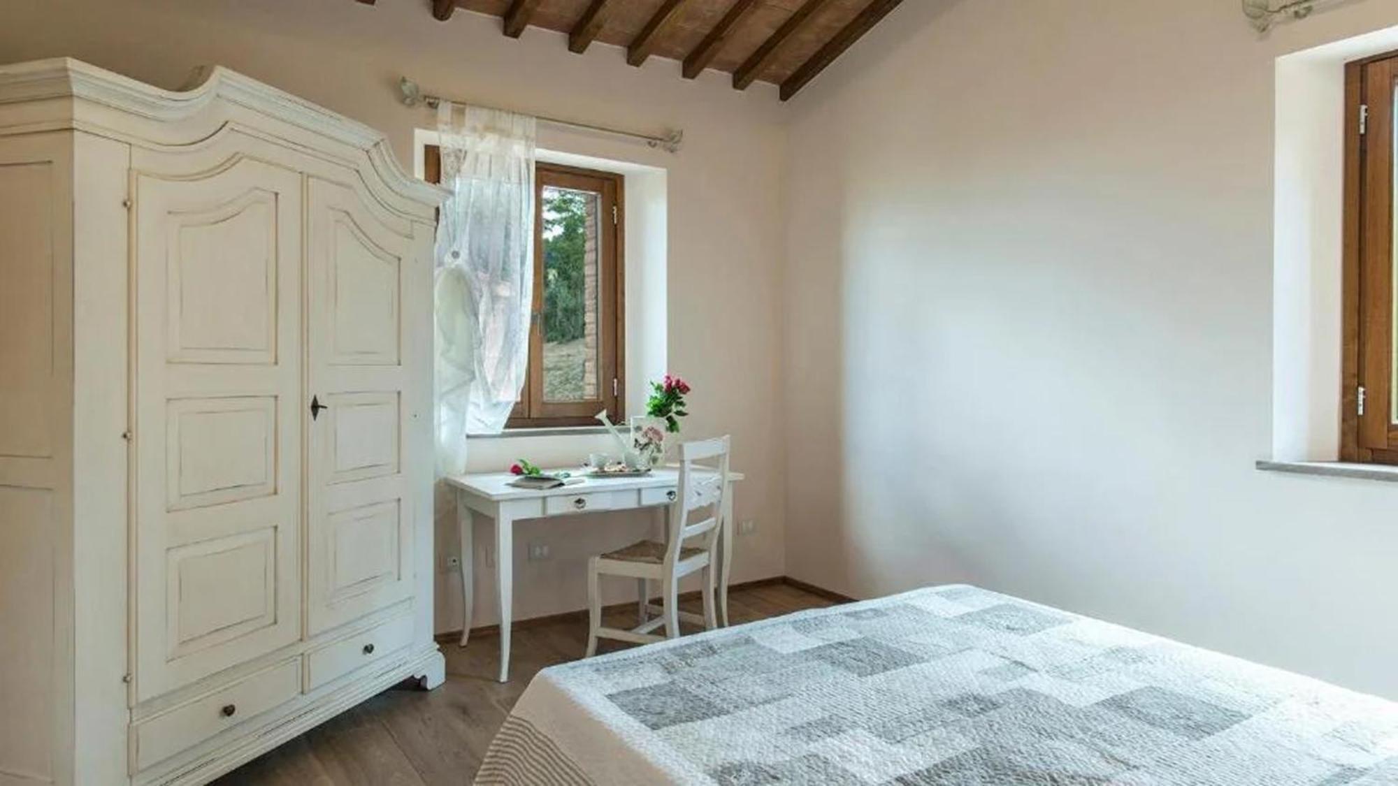 Casale Con Vista Colline Apartment Volterra Exterior foto